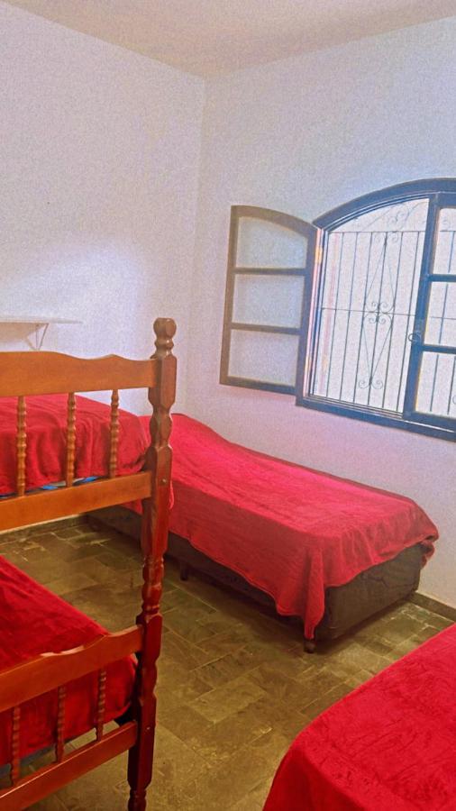 גוארויה Lugar Encantador E Aconchegante, Com Piscina מראה חיצוני תמונה